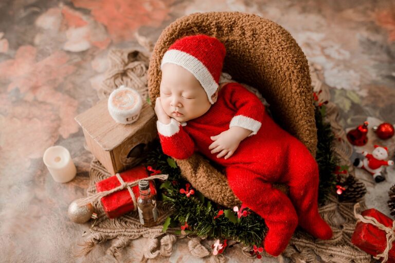 baby, infant, christmas-7486419.jpg